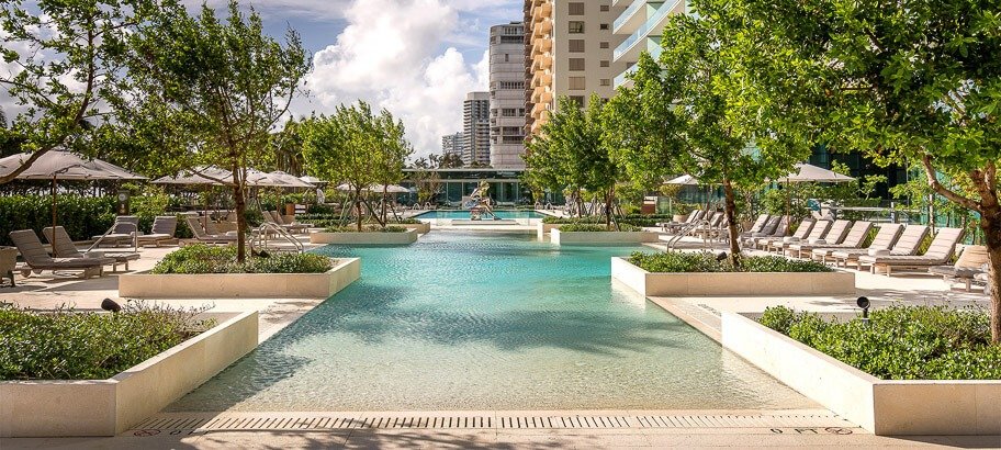 Oceana Bal Harbour Pool